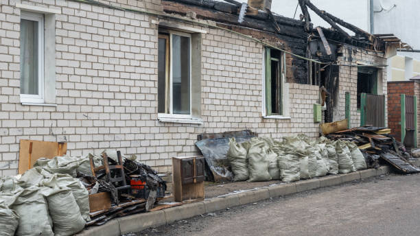 24/7 Emergency Fire Damage Removal experts in Apollo Beach, FL